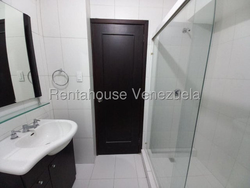 Maritza Lucena Vende Amplio Apartamento Este De Barquisimeto