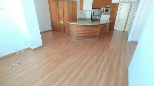 Imagen 9 de 14 de Apto En Venta 22-21017 Daisbelis Tarazona 0424-2925931