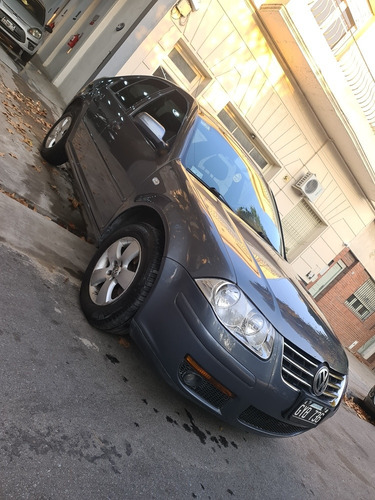 Imagen 3 de 8 de Volkswagen Bora 2.0 Trendline 115cv 2008