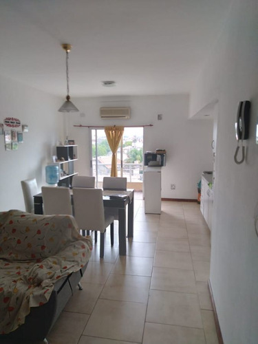 Imagen 3 de 7 de Departamento En Venta De 1 Dormitorio En Mataderos