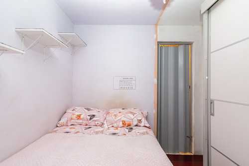 Imagem 7 de 30 de Apartamento Com 1 Dormitório À Venda Com 40.81m² Por R$ 170.000,00 No Bairro Centro - Curitiba / Pr - Ap 2059