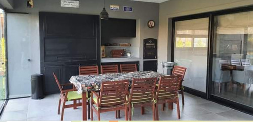 Imagen 3 de 20 de Casa Con Piscina En Venta En San Francisco, Villanueva, Tigre