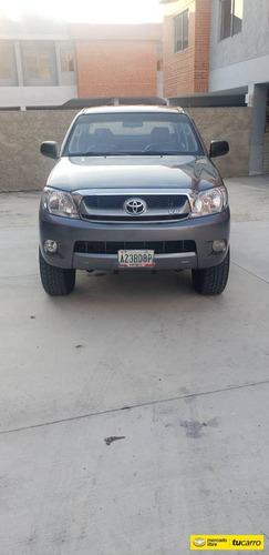 Toyota Hilux 4x4