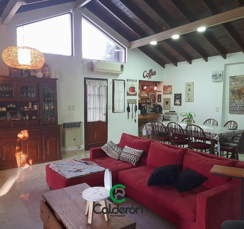 Casa En Venta Ubicado En Banco Provincia, Moreno, G.b.a. Zo