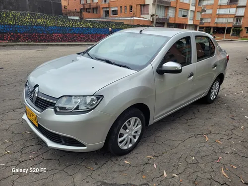 Renault Logan 1.6 Privilege / Intens