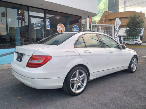 Imagen 3 de 15 de Mercedes Benz Clase C 2013 1.8 C 200 Sport At