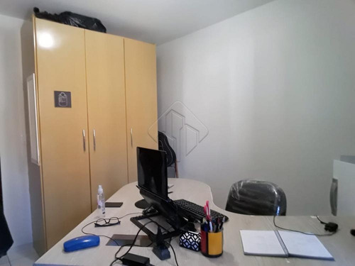 Imagem 7 de 10 de Apartamentos - Ref: V1805