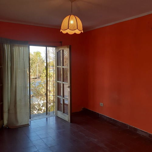 2 Dptos A Terminar, Techo Nuevo. 1 Duplex Listo Para Habitar