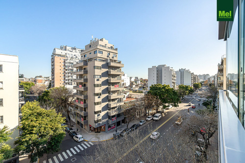 Monoambiente Divisible Con Balcón Y Cochera- Colegiales