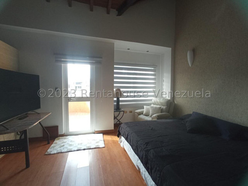 Casa En Venta En Terrazas Del Country Valencia Carabobo 24-3485, Eloisa Mejia