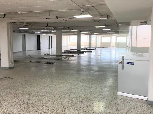 Arriendo De Bodega Comercial