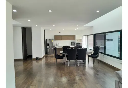 190m2 Apartamento En El Poblado