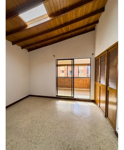 Venta Apartamento Duplex Laureles Piso 7