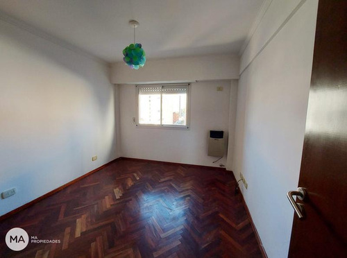 Venta Depto 2 Dormitorios, Centro. Richieri 600