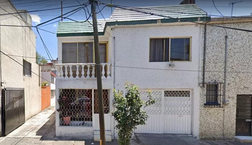 Casa En Venta En Azcapotzalco, Excelente Remate Bancario