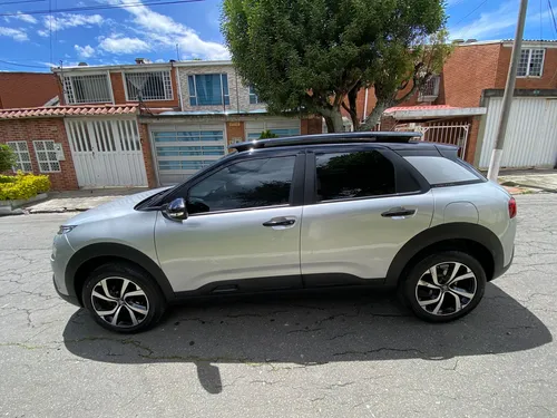 Citroën C4 Cactus 1.6 Shine Turbo Aut