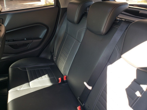 Imagen 11 de 15 de Ford Fiesta Titanium Powershift