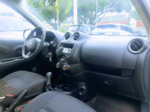 Imagem 8 de 9 de Nissan S March 1.0 Flex 5p