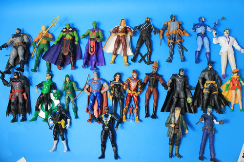 The Joker Batman: The Dark Knight Returns Dc Multiverse (Usado)