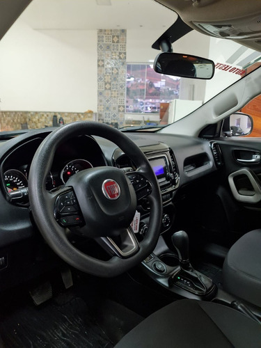 Imagem 12 de 12 de Fiat Toro Freedom 1.8 At6 Flex
