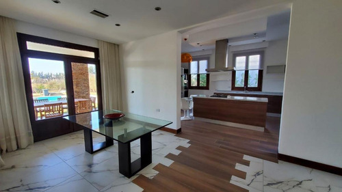 Imagen 9 de 30 de Venta Casa 5 Ambientes Con Piscina En Barrio El Golf - Nordelta.