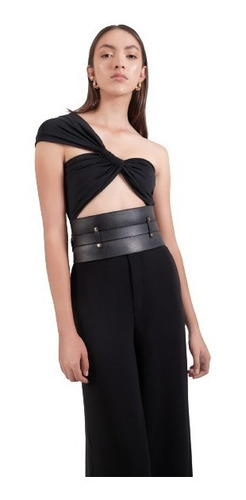 Crop Top Negro Asimetrico En Lycra