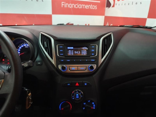 Imagem 12 de 15 de Hyundai Hb20 1.0 Comfort 12v Flex 4p Manual 2017/2018