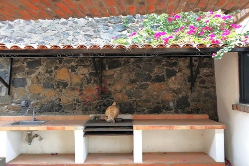 En Renta Casa De 1 Nivel En Zona Norte De Cuernavaca Privada, Jardín, Sótano Y Espacio Extra