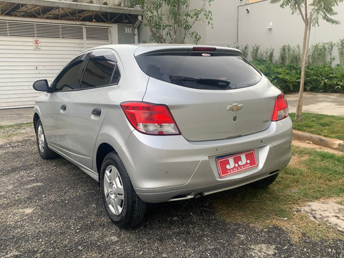 Chevrolet Onix 1.0 MPFI LS 8V