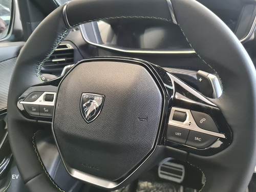 Peugeot 2008 1.0T Gt