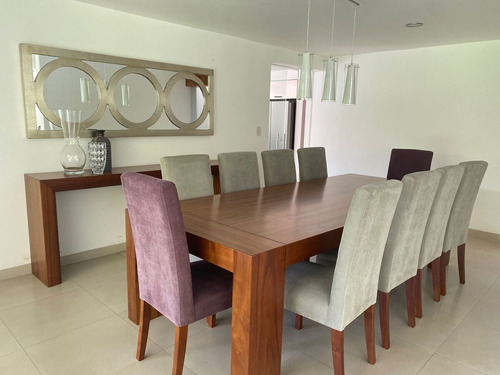 Casa En Venta Con Excelente Ubicación