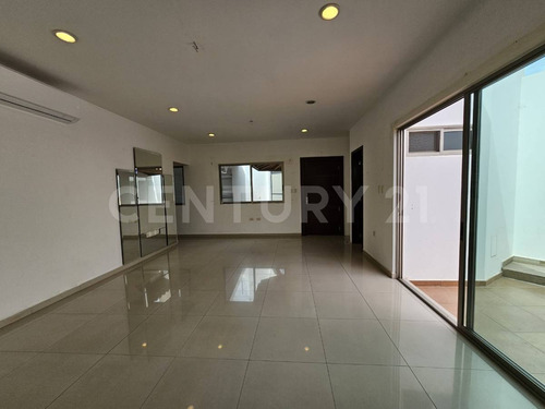 Casa En Venta En Rincón Real Culiacan Sinaloa
