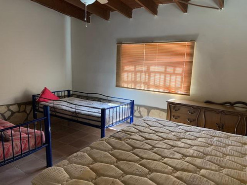 Casa De Campo En Colina