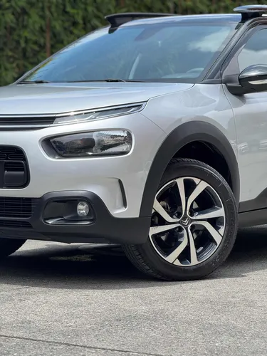 Citroën C4 Cactus 1.6 Shine Turbo Aut