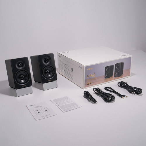 Bocina Edifier Estudio M60 Color Negro