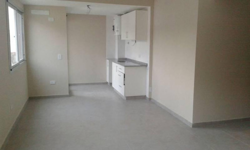 Imagen 3 de 6 de Excelente Zona - Entrega Inmediata- 100% En Pesos