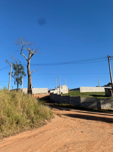 Imagem 3 de 7 de O Melhor Lugar, Sem Padrão Para Construção