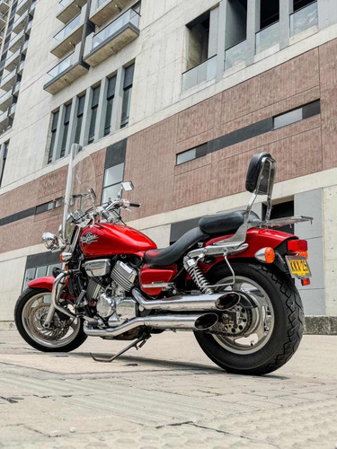 Honda Magna 750 Tour