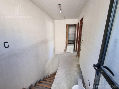 Imagen 17 de 25 de Dúplex 3 Ambientes Venta Castelar