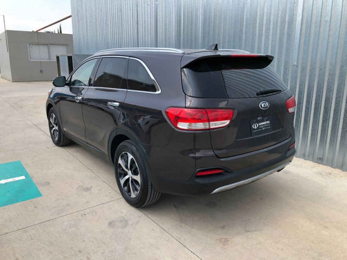 Imagen 3 de 15 de Kia Sorento 2016 3.3 V6 Ex Pack Piel 7 Pasajeros Awd At