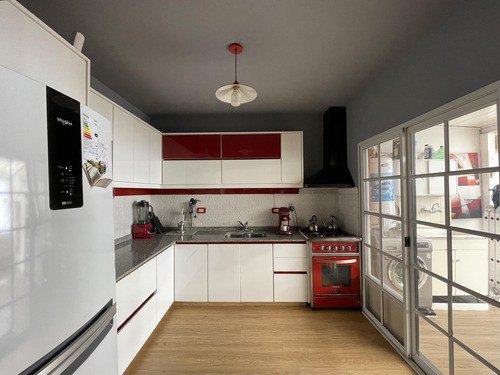 Venta Casa 6 Ambientes Amoblada En Barrio El Mirador, Hurlingham