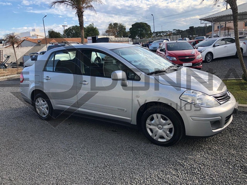 Nissan Tiida - 2011 / 2012 1.8 Sedan 16v Flex 4p Manual