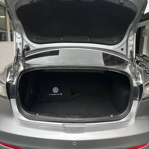Mazda 3 Mt 1.6 Cc 2014** Marca: Mazda 3 Línea O Versión: