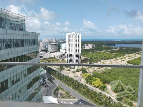 Imagen 1 de 18 de Departamento En Venta En Malecon Cancun