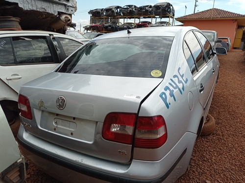 Traseira Com Teto Volkswagen Polo G4 Sedan 2003 A 2008