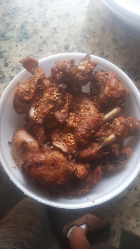 Imagem 3 de 5 de Frango E Petiscos