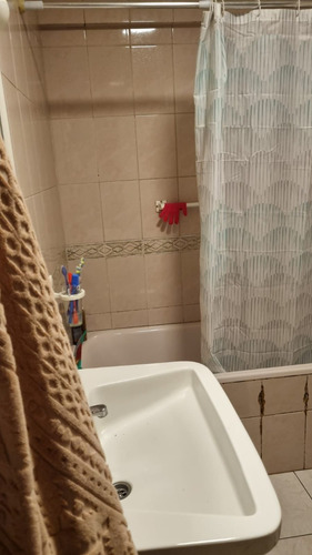 Venta De Amplia Casa, Terreno De 500m2 3d 2b, En La Florida