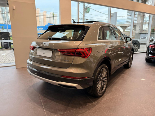 Audi Q3 2.0 40 TFSI GASOLINA PERFORMANCE BLACK PLUS QUATTRO TIPTRONIC