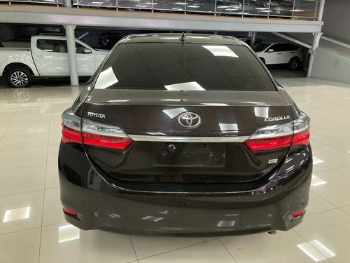 Imagen 4 de 15 de Toyota Corolla 1.8 Xei Pack