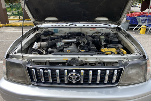 Toyota Prado 2.7 Sumo